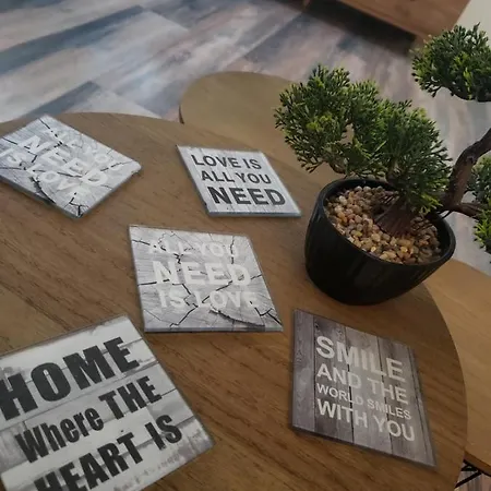 Bolgesinde Guzel Bir Daire Apartamento *